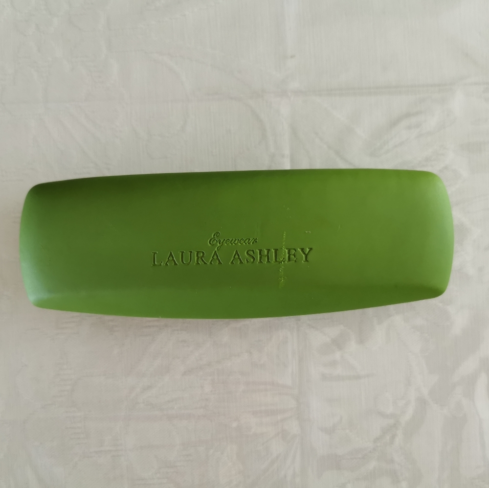 Laura Ashley Green Eyeglass Case